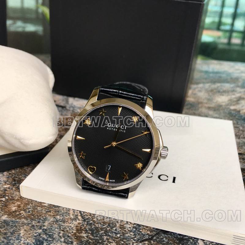 古驰1:1复刻手表39mm小蜜蜂ETA-2824机械机芯皮带款正面实拍图