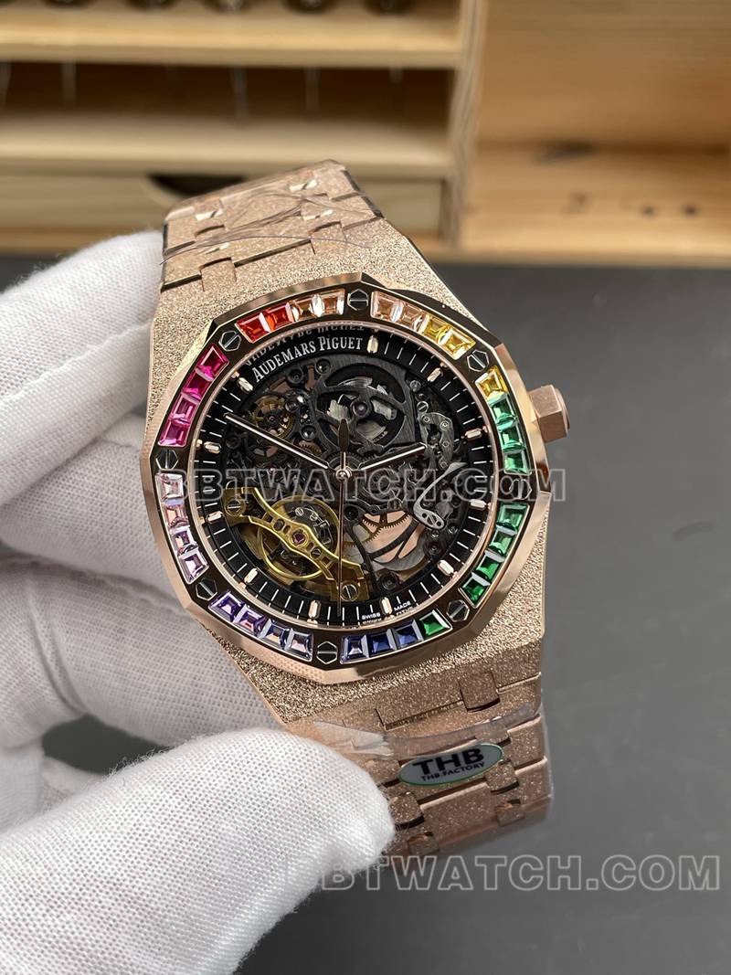 爱彼超级克隆手表THB厂皇家橡树彩虹钻圈霜金玫瑰金钢带款15412正面实拍图