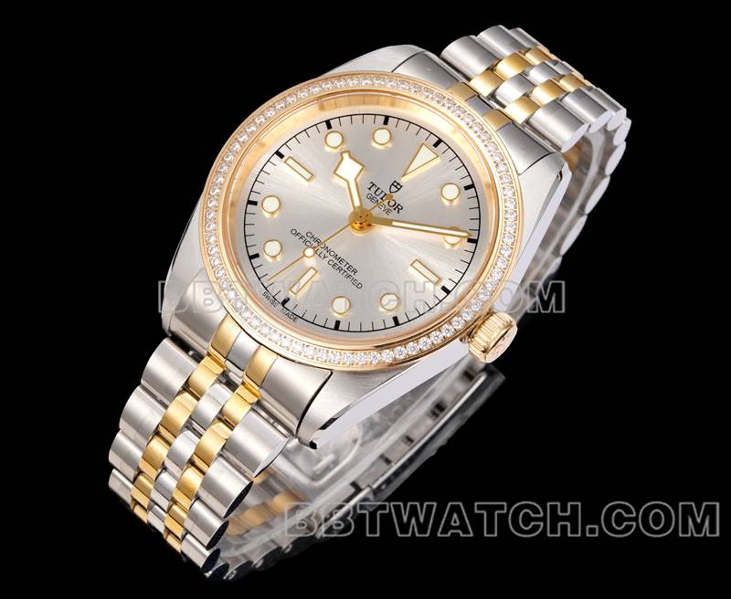 帝舵顶级复刻手表V9厂碧湾41mm施华洛钻石圈机械间金钢带款正面实拍图