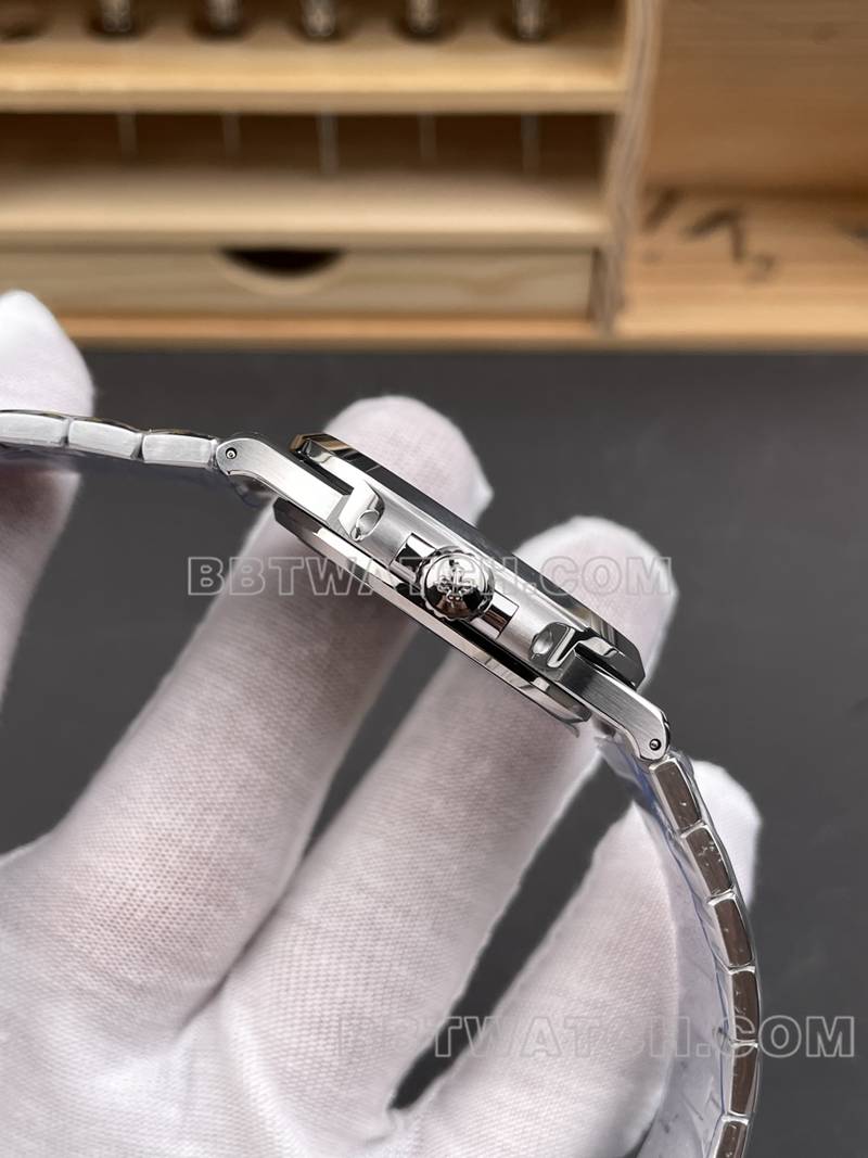 百达翡丽最优复刻手表DDF厂鹦鹉螺蓝盘41mm机械钢带款5811侧面实拍图