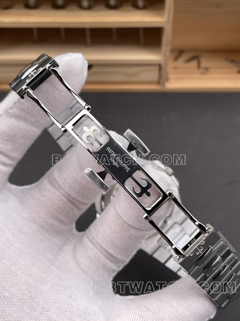 百达翡丽最优复刻手表DDF厂鹦鹉螺蓝盘41mm机械钢带款5811表扣实拍图