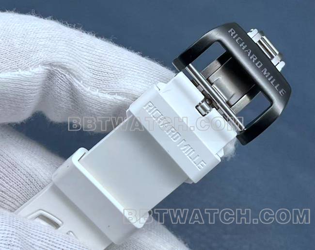 最优复刻手表理查德米勒RM30-01白陶瓷表扣实拍图