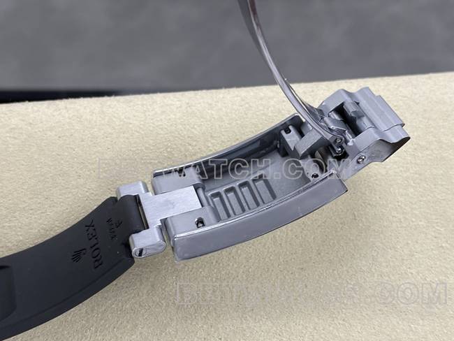 顶级复刻手表UFO厂迪通拿劳力士陨石盘4131机械表扣实拍图