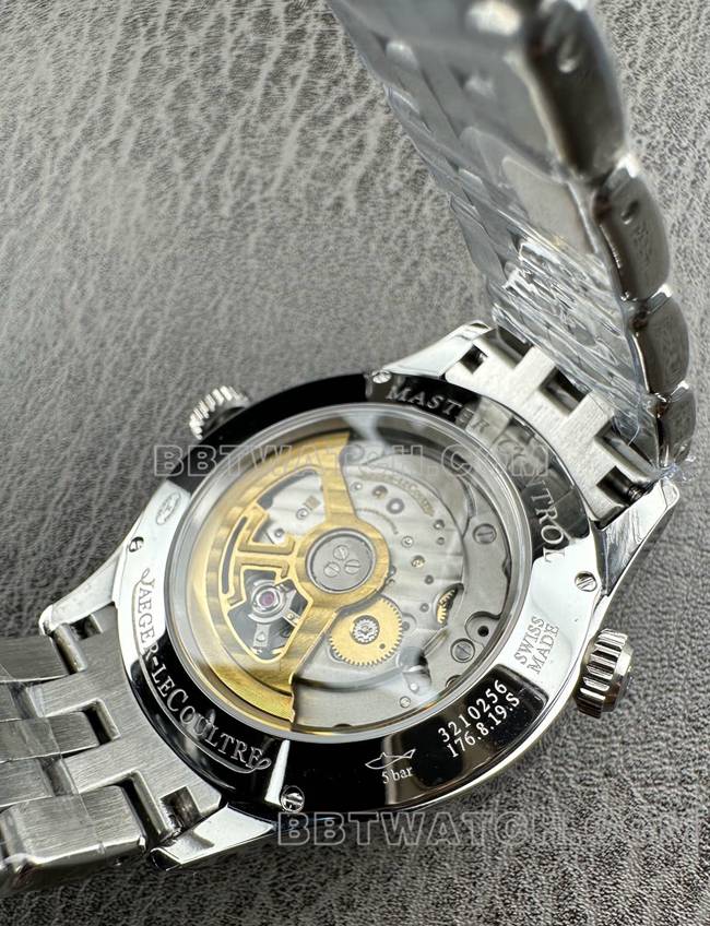 超级克隆手表积家9F厂大师黑盘机械1428421背面实拍图