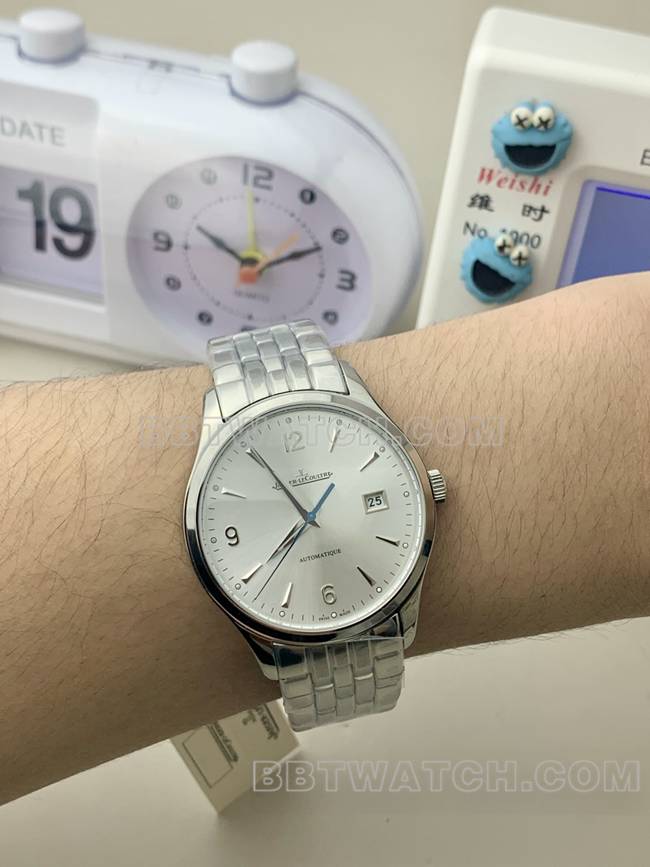 顶级复刻手表积家V9厂大师银盘899机械正面实拍图