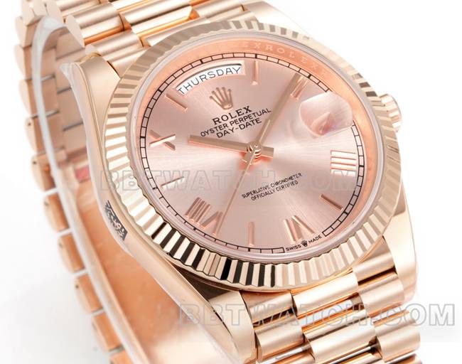 最佳复刻手表星期日历PPM厂劳力士机械粉盘罗马数字玫瑰金正面实拍图