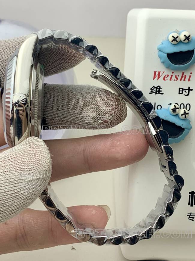 最佳复刻手表PPM厂白盘罗马数字劳力士星期日历机械侧面实拍图