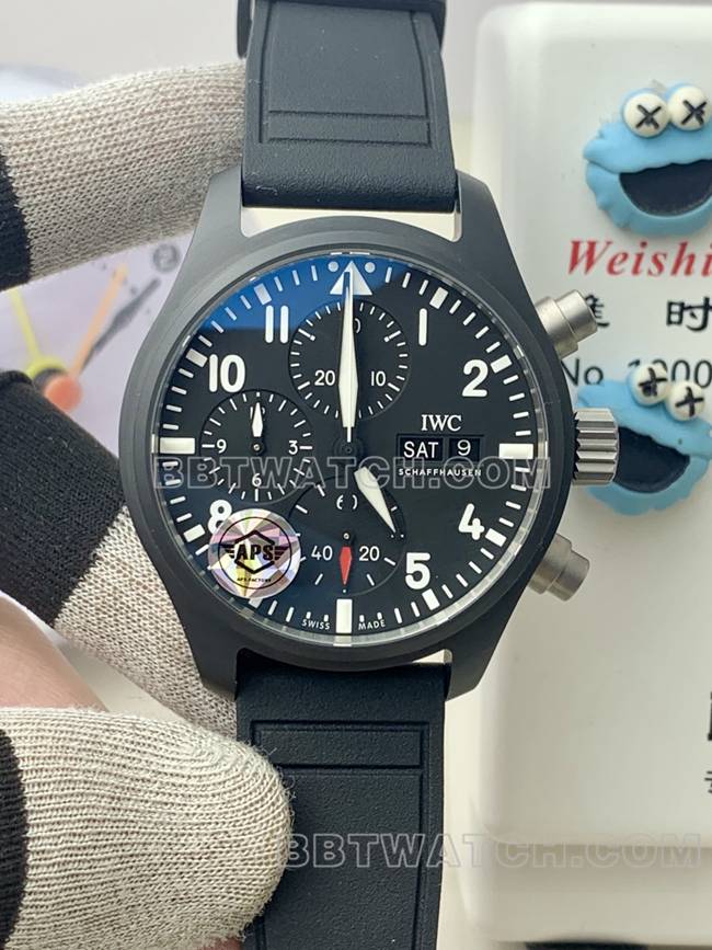 最优复刻手表万国APS厂飞行员黑盘计时黑陶瓷机械正面实拍图