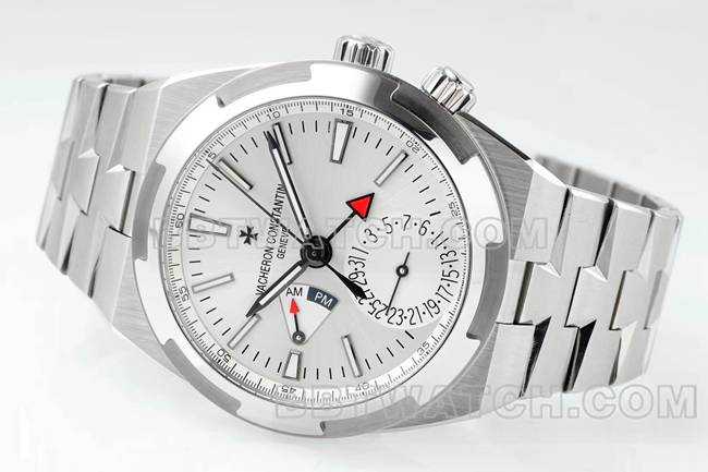 顶级复刻手表江诗丹顿V9厂纵横四海银盘机械7920V正面实拍图