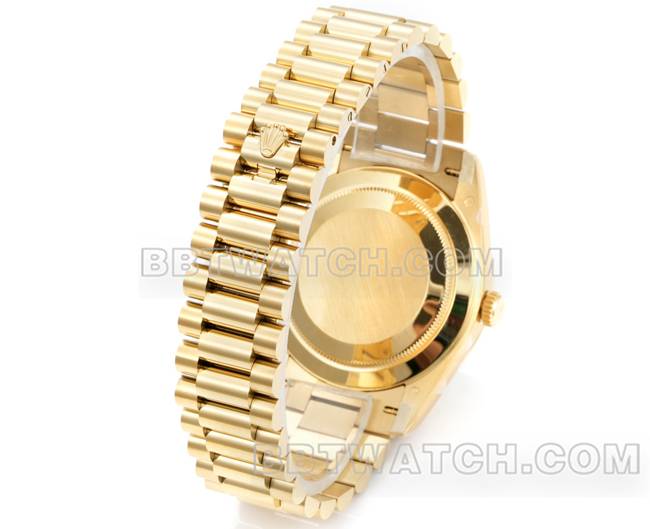 超级克隆手表劳力士黄金PPM厂星期日历机械绿盘表带实拍图