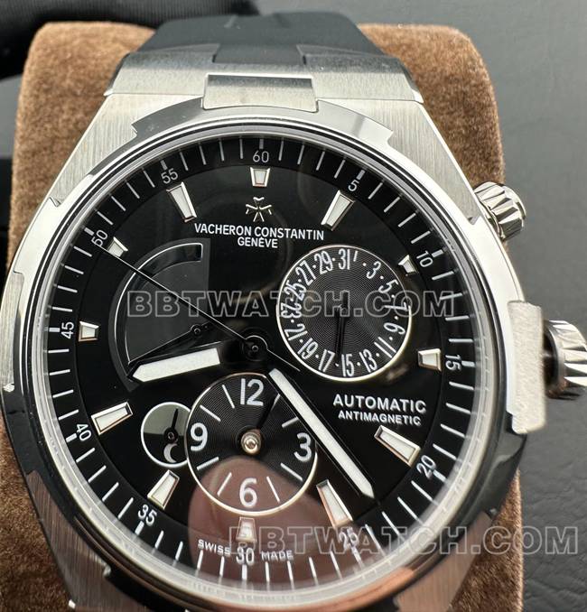 最优复刻手表纵横四海9F厂江诗丹顿黑盘机械橡胶款47450正面实拍图