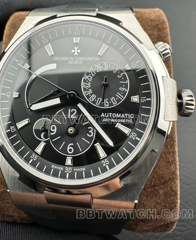 最优复刻手表纵横四海9F厂江诗丹顿黑盘机械橡胶款47450正面实拍图