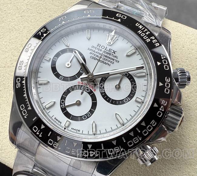 超级克隆手表迪通拿UFO厂劳力士白盘4131机械正面实拍图