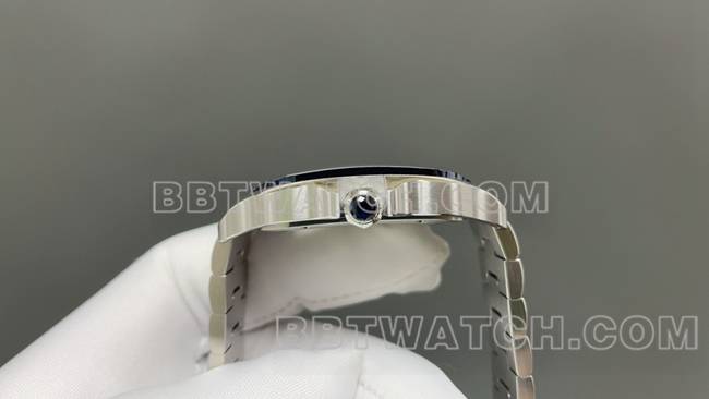 超级克隆手表卡地亚MLF厂山度士蓝色镂空盘机械侧面实拍图