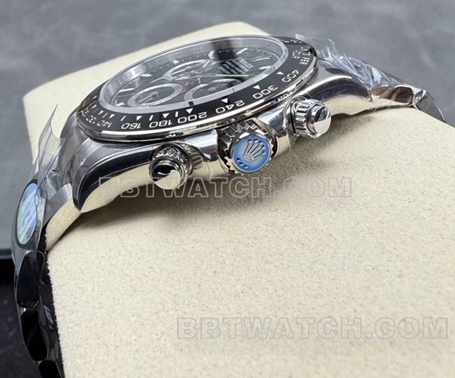 最佳复刻手表迪通拿UFO厂劳力士黑盘4131机械侧面实拍图