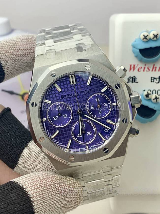 超级克隆手表皇家橡树BLS厂爱彼紫盘机械26420正面实拍图