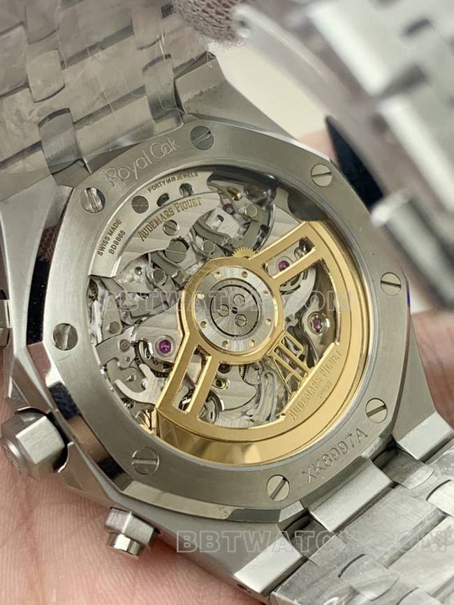 超级克隆手表皇家橡树BLS厂爱彼紫盘机械26420正面实拍图