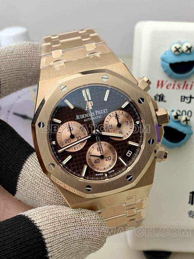 顶级复刻手表爱彼BLS厂皇家橡树玫瑰金黑盘机械26420正面实拍图