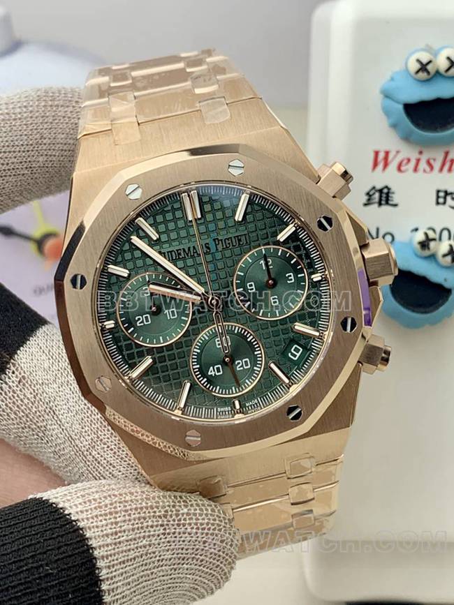 1:1复刻手表爱彼BLS厂皇家橡树玫瑰金绿盘机械26420正面实拍图
