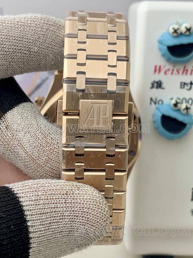 1:1复刻手表爱彼BLS厂皇家橡树玫瑰金绿盘机械26420正面实拍图