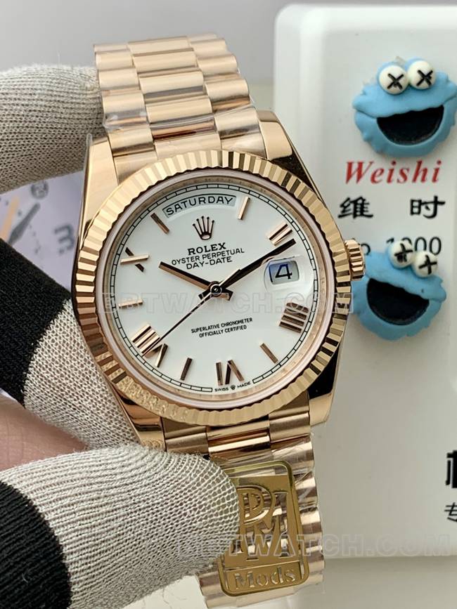 最佳复刻手表PPM厂白盘罗马数字劳力士星期日历玫瑰金机械正面实拍图