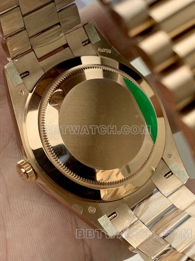 最优复刻手表劳力士玫瑰金PPM厂星期日历机械棕盘背面实拍图