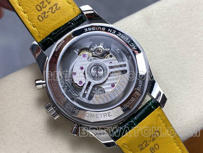 顶级复刻手表航空计时BLS厂百年灵绿盘皮带款背面实拍图