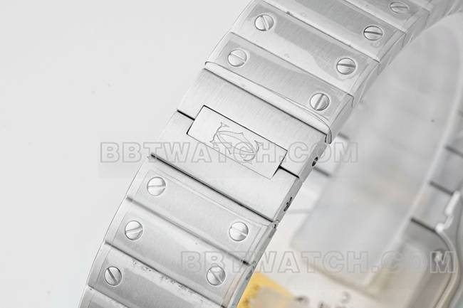 顶级复刻手表山度士卡地亚银盘钻圈石英机芯表带实拍图