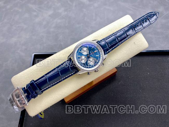 最佳复刻手表BLS厂百年灵航空计时镶钻蓝盘皮带款正面实拍图
