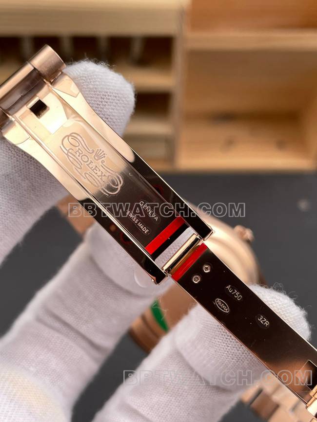 最佳复刻手表CBD厂星期日历劳力士3255机械玫瑰金烟熏黑盘表扣实拍图