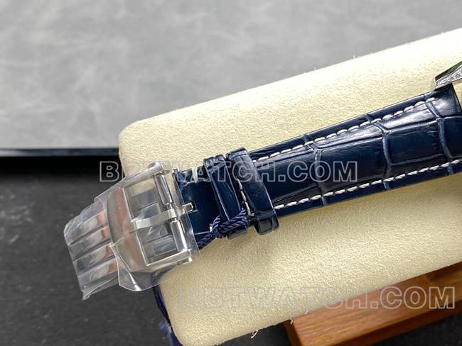 最佳复刻手表BLS厂百年灵航空计时镶钻蓝盘皮带款表扣实拍图