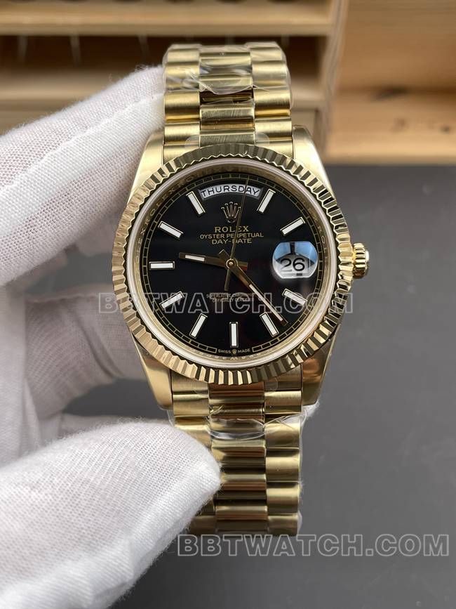 顶级复刻手表CBD厂黑盘劳力士星期日历黄金3255机械正面实拍图