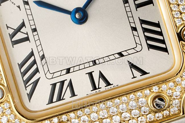 1:1复刻手表山度士卡地亚银盘黄金镶钻圈石英机芯正面实拍图
