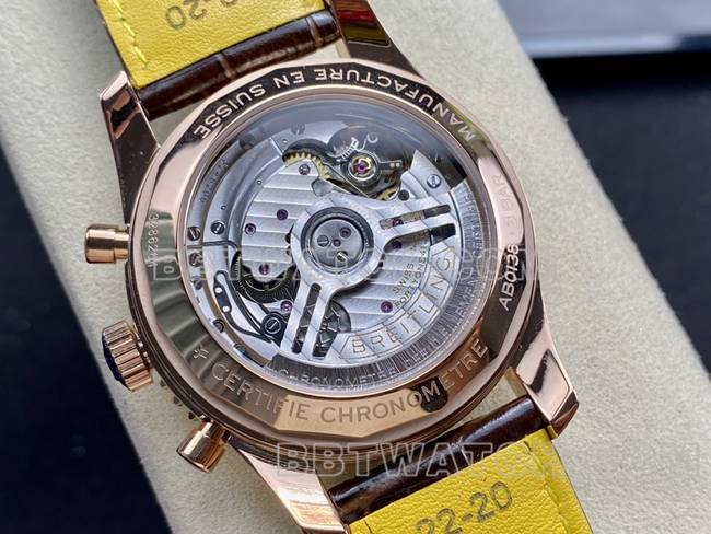 顶级复刻手表BLS厂蓝盘百年灵航空计时玫瑰金皮带款背面实拍图