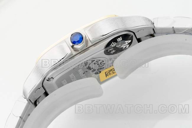 超级克隆手表山度士卡地亚银盘黄金圈石英机芯侧面实拍图