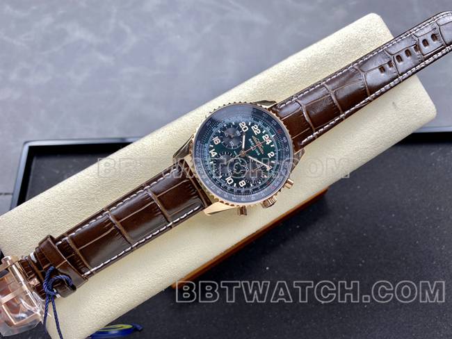 1:1复刻手表BLS厂绿黑盘百年灵航空计时玫瑰金皮带款正面实拍图