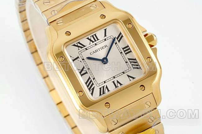顶级复刻手表卡地亚银盘山度士石英机芯黄金表带正面实拍图