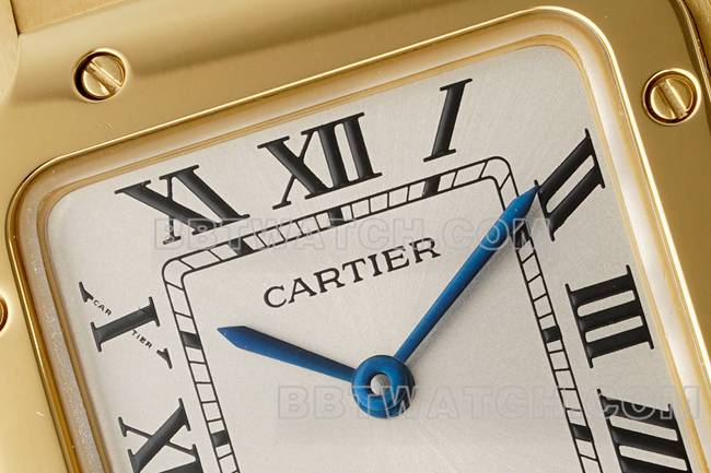 顶级复刻手表卡地亚银盘山度士石英机芯黄金表带正面实拍图