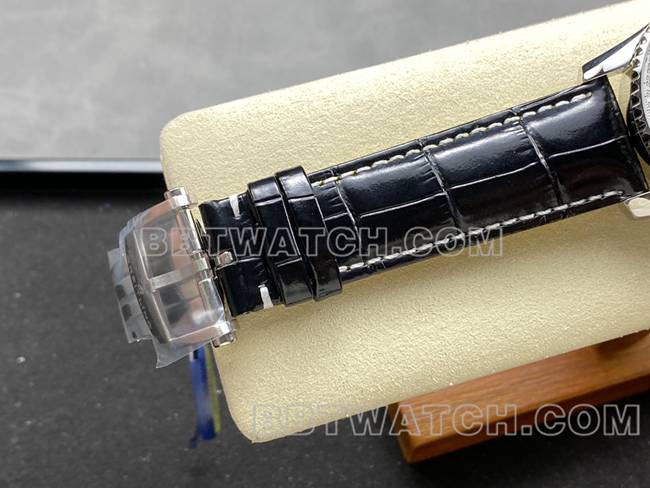 超级克隆手表BLS厂黑白盘百年灵航空计时皮带款表扣实拍图