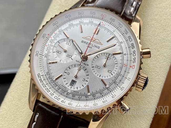 最佳复刻手表BLS厂银白盘百年灵航空计时玫瑰金皮带款正面实拍图