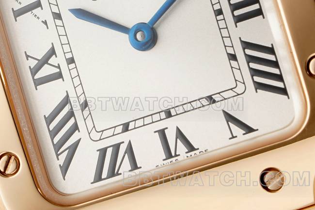 Beste Replik Uhren Cartier Silber Platte Santos Quarzwerk Rose Gold Armband vorne echtes Bild