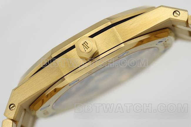 顶级复刻手表ZF厂爱彼皇家橡树烟熏黄金盘16202侧面实拍图