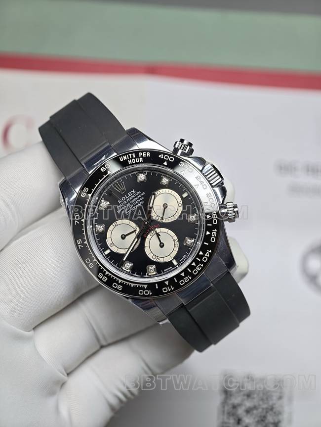 真金真钻定制迪通拿劳力士最佳复刻手表黑盘橡胶表带正面实拍图
