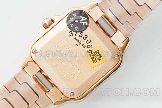 最优复刻手表卡地亚银盘山度士石英机芯玫瑰金表带背面实拍图