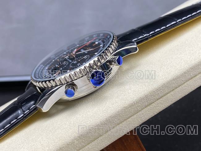 顶级复刻手表BLS厂航空计时百年灵黑盘皮带款侧面实拍图