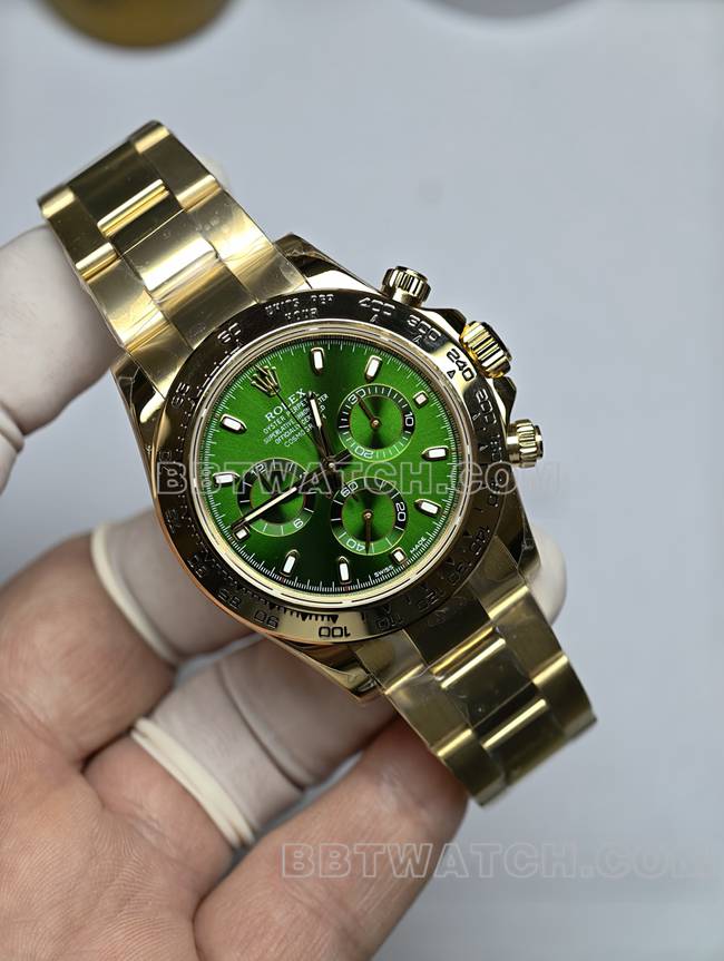 迪通拿真金真钻定制劳力士最优复刻手表黄金绿盘正面实拍图