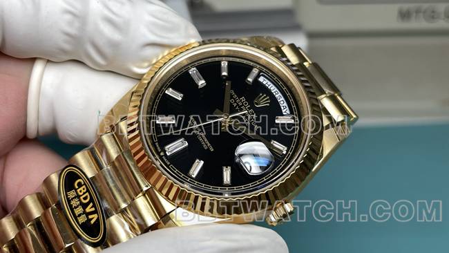 最优复刻手表CBD厂劳力士星期日历3255机械黑盘40mm正面实拍图