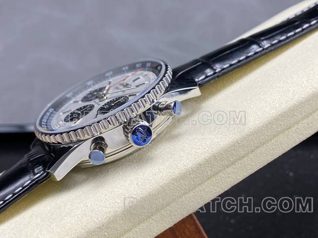 超级克隆手表BLS厂航空计时百年灵银灰盘棕色皮带款侧面实拍图