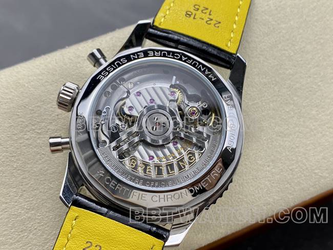 超级克隆手表BLS厂航空计时百年灵银灰盘棕色皮带款背面实拍图