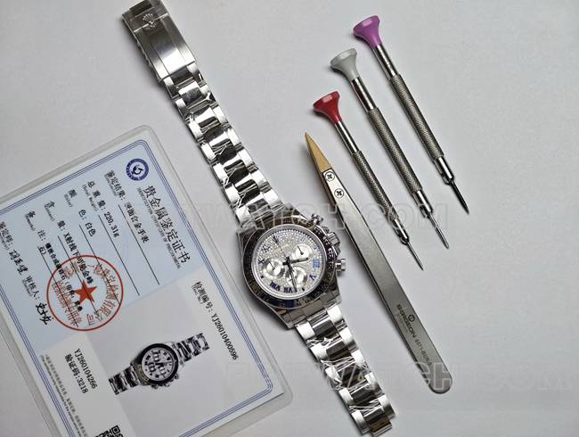 最佳复刻手表劳力士钻盘迪通拿真金真钻定制白金正面实拍图